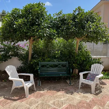 Holiday home Carmela A *