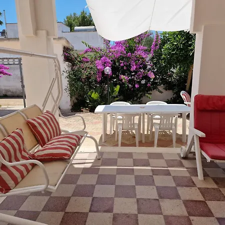 Holiday home Carmela A *